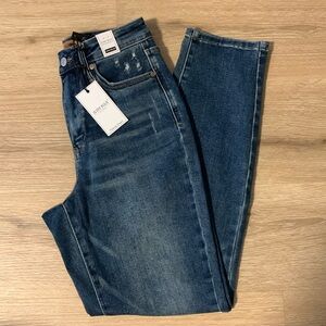 Judy Blue Slim Fit Jeans with Tummy Control